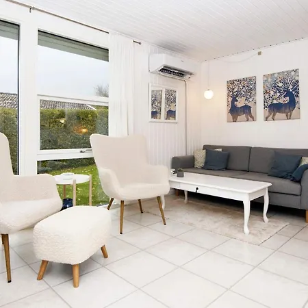 4 Person In Otel 3*